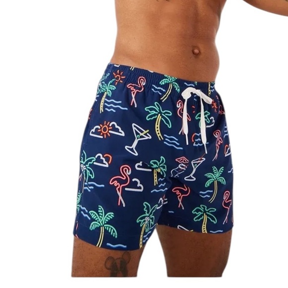 Chubbies Mens Classic Swim Trunks in The Neon Lights - Picture 1 of 6